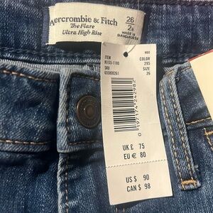 Abercrombie flare jeans 💙💙